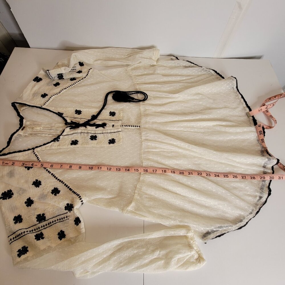 Free People Semi Sheer Peasant Style Tunic w/Embroidery Tie Front Beige/Blk Sz L - Picture 12 of 14